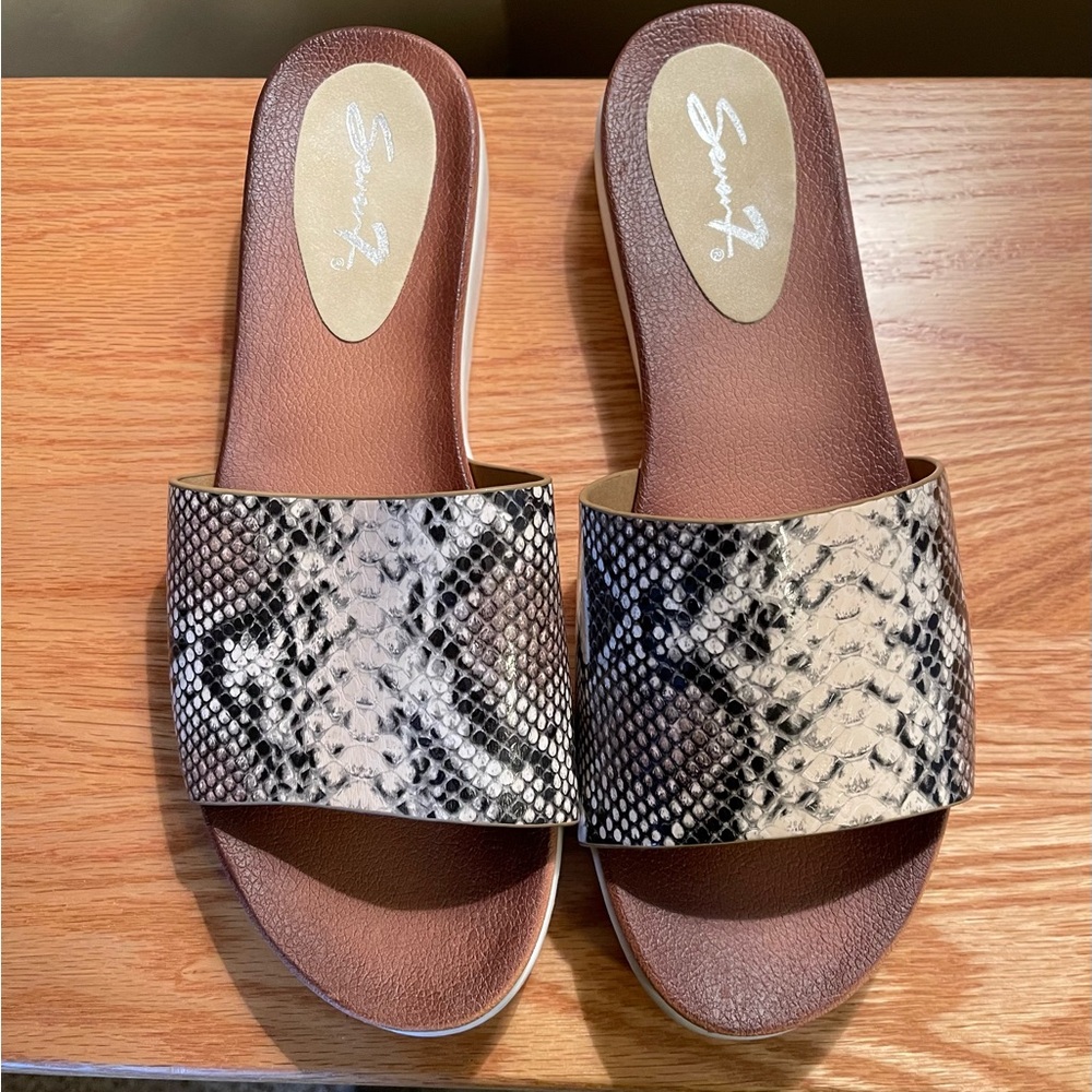 Seven Woman's Python Print Slide/Sandals - image 1